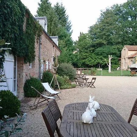 Chambres D'hotes Le Mousseau ゲストハウス
